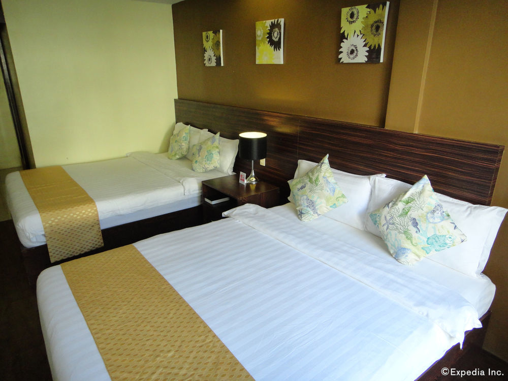 Aziza Paradise Hotel Puerto Princesa Bagian luar foto